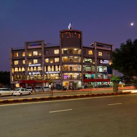 Hotel Unity Ahmedabad Exterior photo